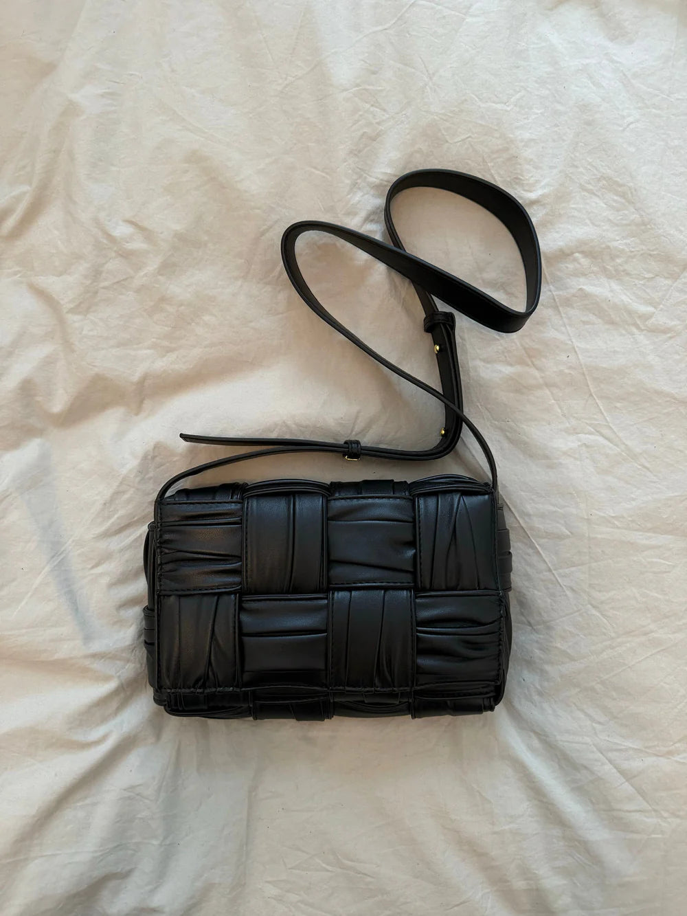 STOCK WOVEN BAG