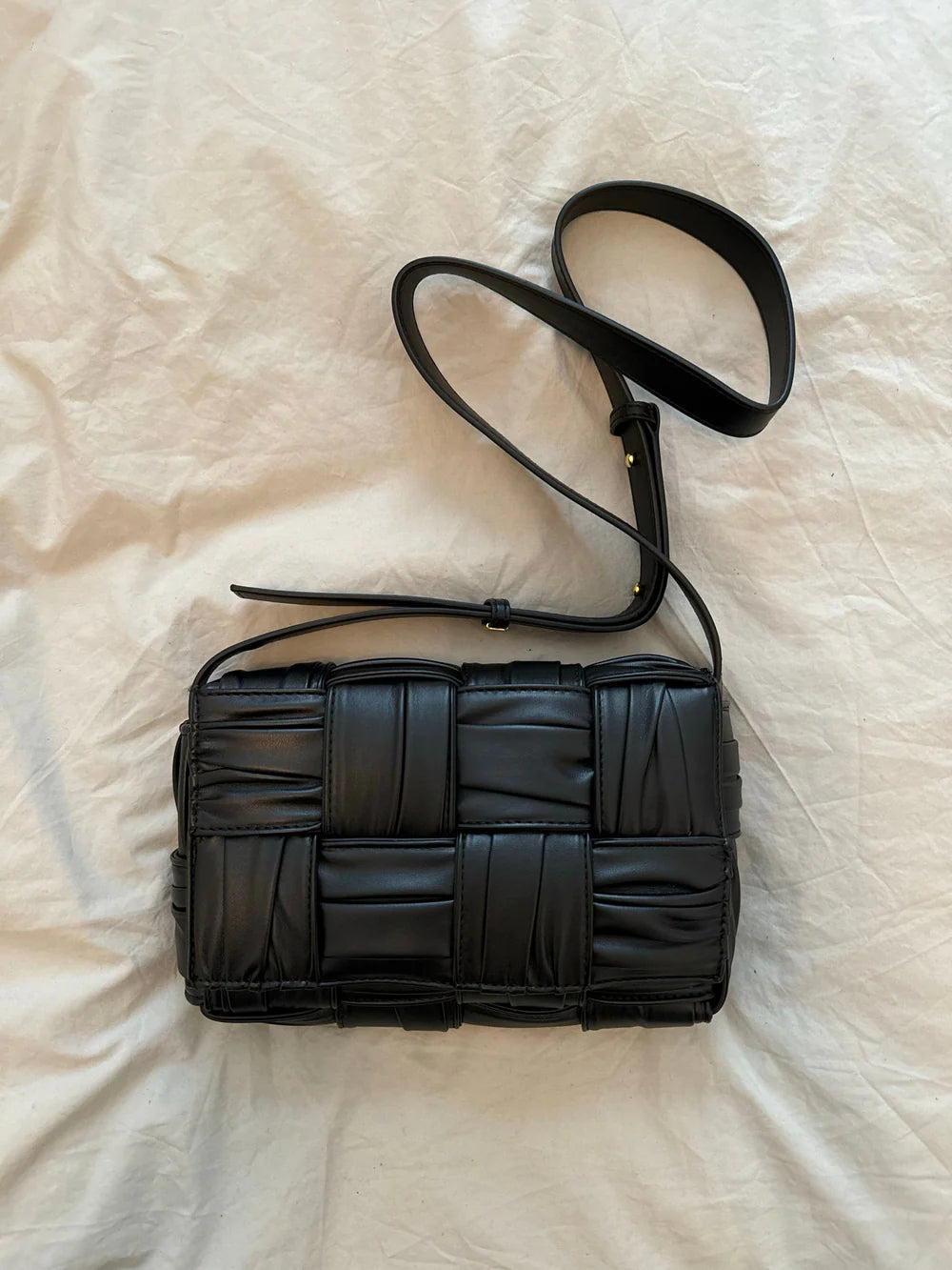 STOCK WOVEN BAG